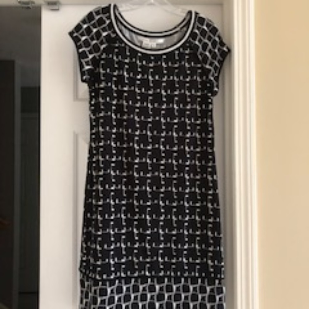 Back/White print Nylon Knit Dress